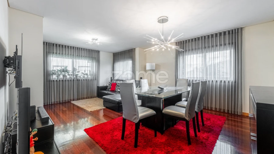 Apartamento T2 para Venda em São Felix da Marinha