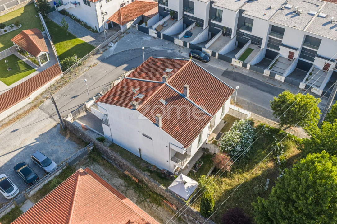 Moradia T4 para Venda em Barroselas e Carvoeiro Foto 34