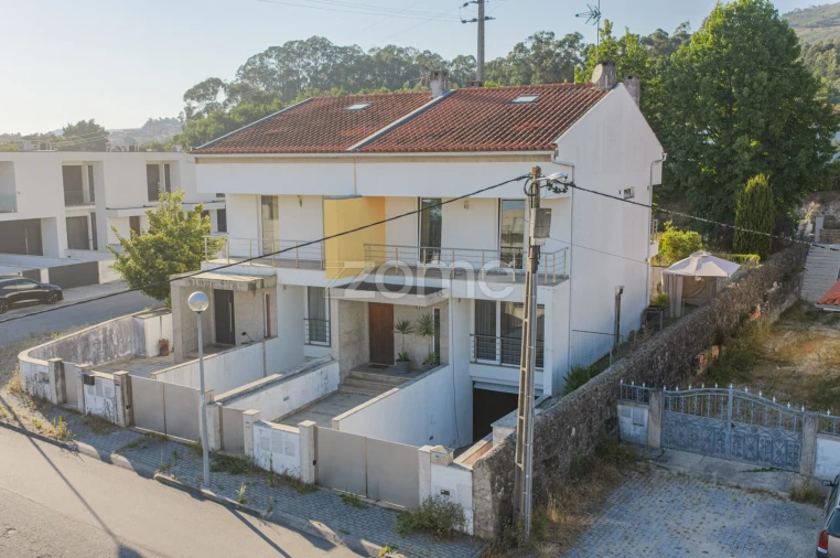 Moradia T4 para Venda em Barroselas e Carvoeiro Foto 31