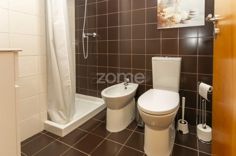 Apartamento T2 para Venda em Valongo Foto 28