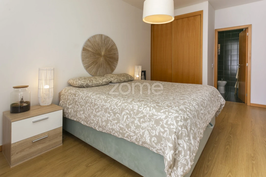 Apartamento T2 para Venda em Valongo Foto 21