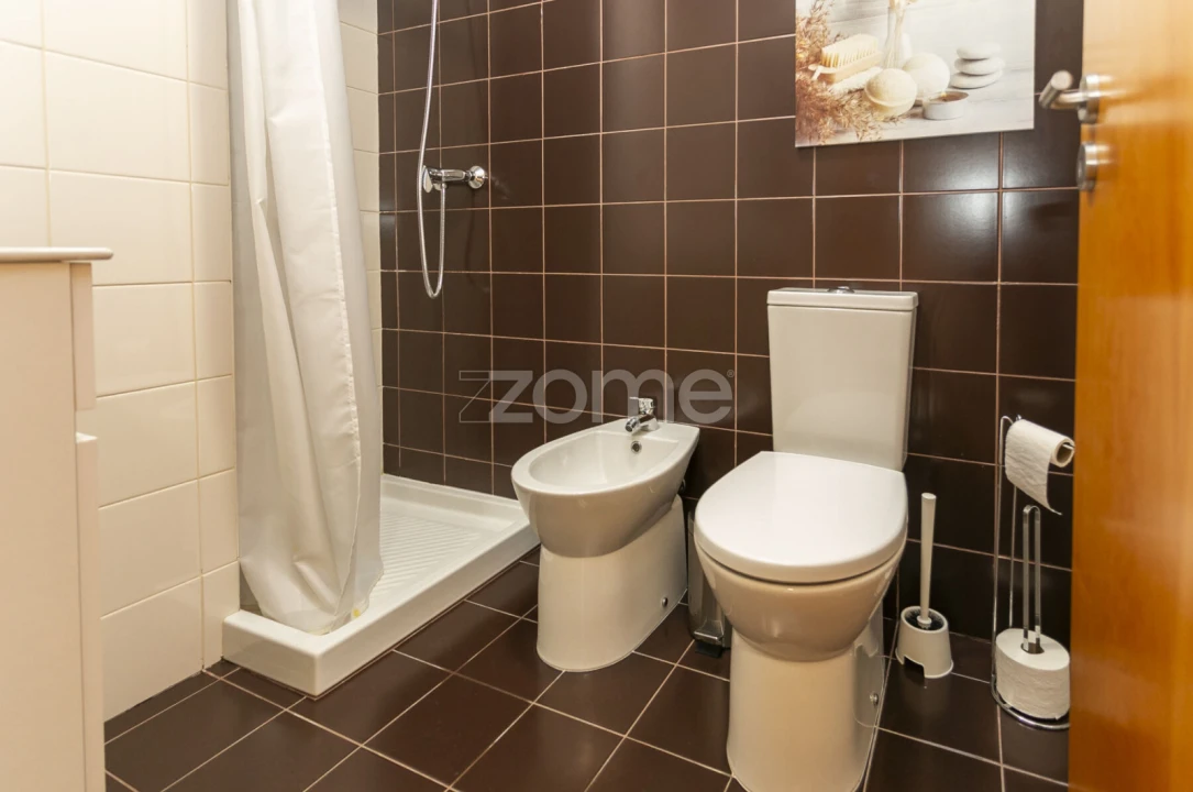 Apartamento T2 para Venda em Valongo Foto 28