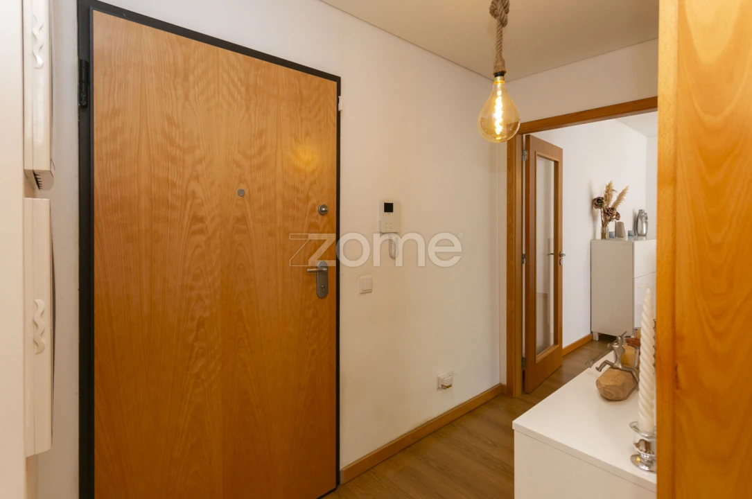 Apartamento T2 para Venda em Valongo Foto 5