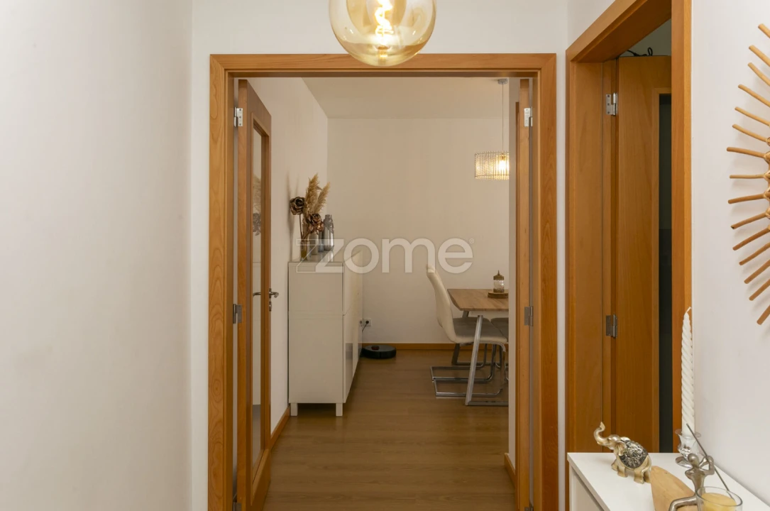 Apartamento T2 para Venda em Valongo Foto 6
