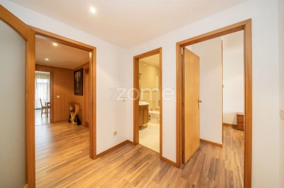 Apartamento T2 para Venda em Póvoa de Varzim, Beiriz e Argivai