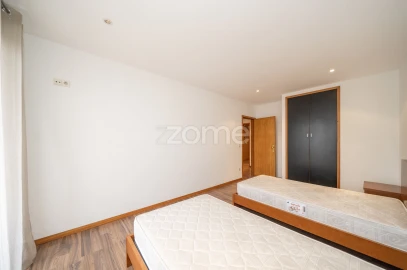Apartamento T2 para Venda em Póvoa de Varzim, Beiriz e Argivai