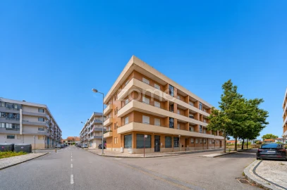 Apartamento T2 para Venda em Póvoa de Varzim, Beiriz e Argivai