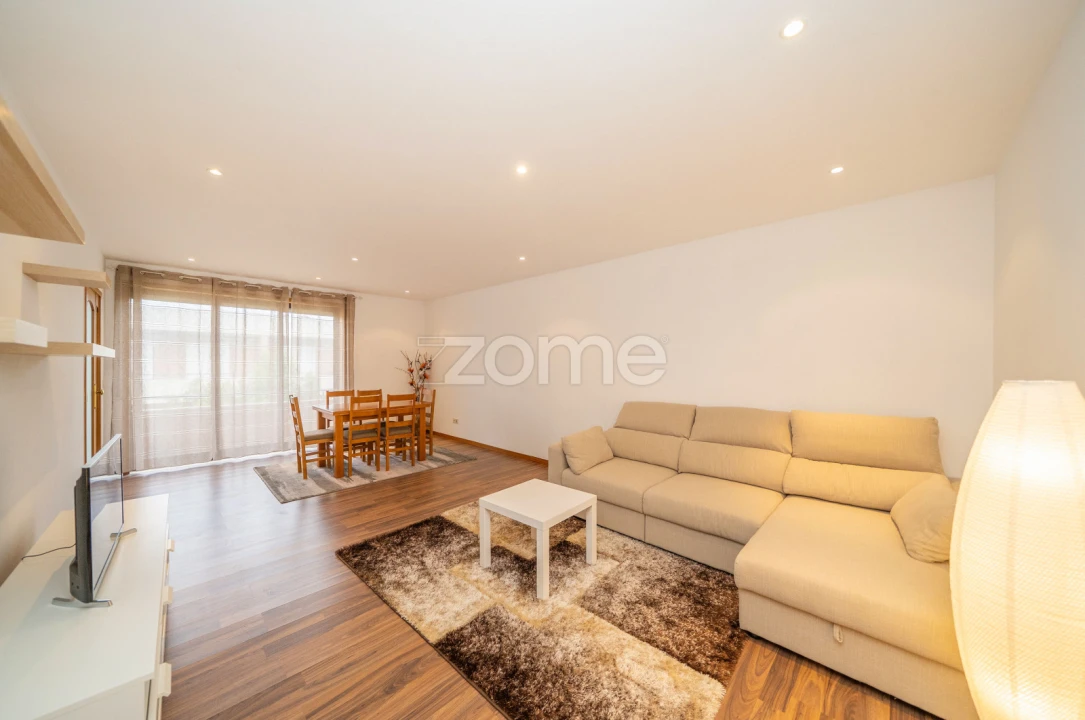 Apartamento T2 para Venda em Póvoa de Varzim, Beiriz e Argivai Foto 1