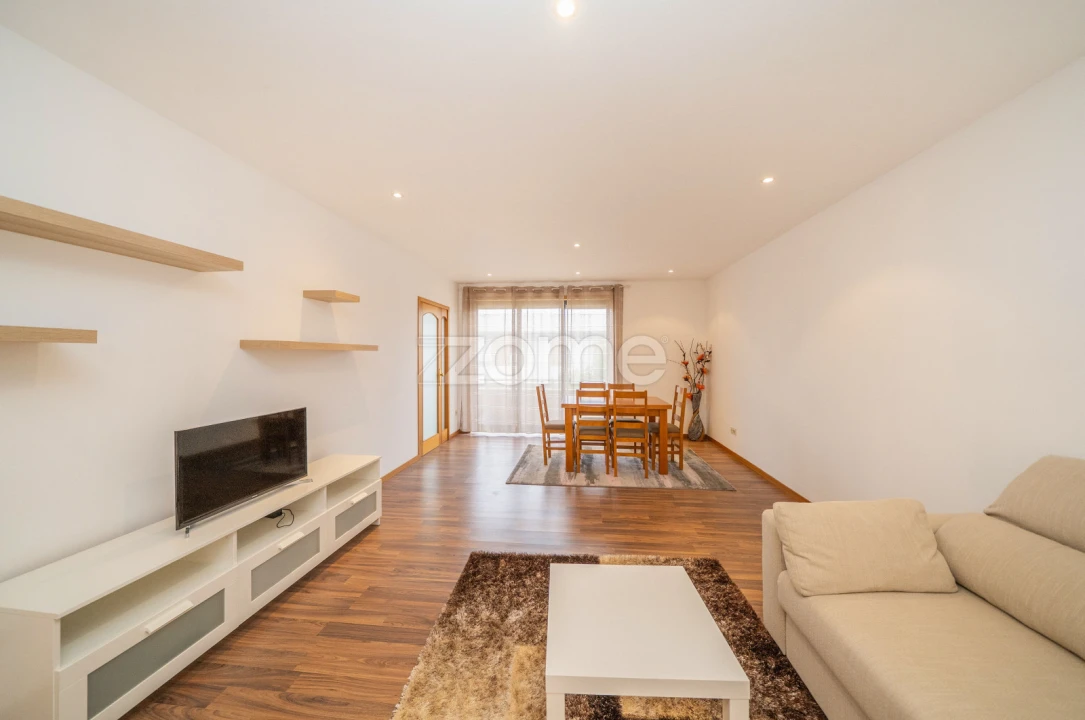 Apartamento T2 para Venda em Póvoa de Varzim, Beiriz e Argivai Foto 3