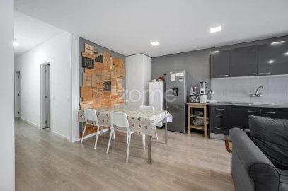 Apartamento T2 para Venda em Bougado (São Martinho e Santiago)