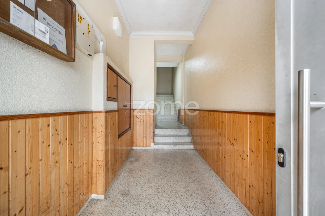 Apartamento T2 para Venda em Bougado (São Martinho e Santiago) Foto 2