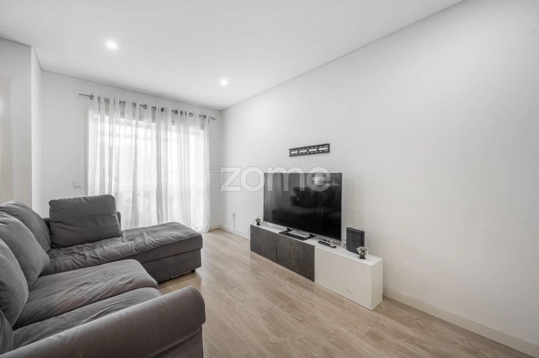 Apartamento T2 para Venda em Bougado (São Martinho e Santiago) Foto 3