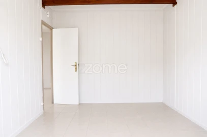 Moradia T2 para Venda em Alcabideche