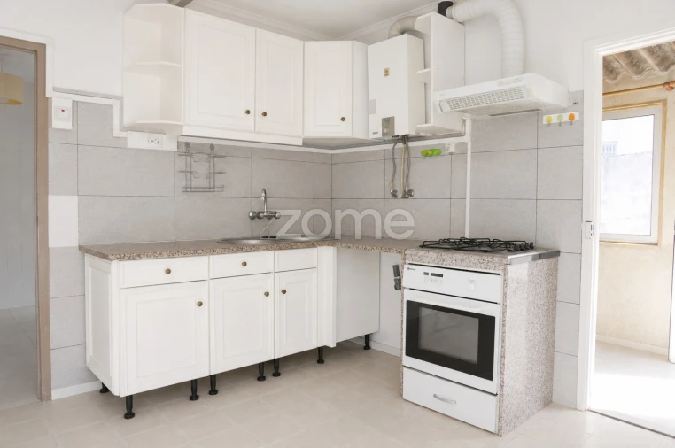 Moradia T2 para Venda em Alcabideche Foto 10