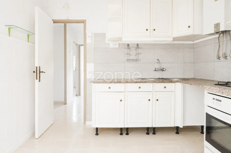 Moradia T2 para Venda em Alcabideche Foto 11