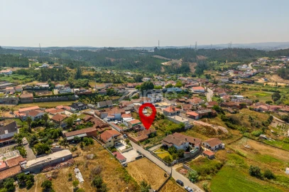 Moradia T2 para Venda em Marrazes e Barosa