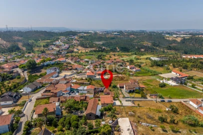 Moradia T2 para Venda em Marrazes e Barosa