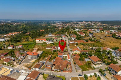 Moradia T2 para Venda em Marrazes e Barosa