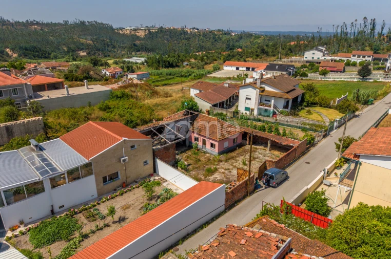 Moradia T2 para Venda em Marrazes e Barosa Foto 24