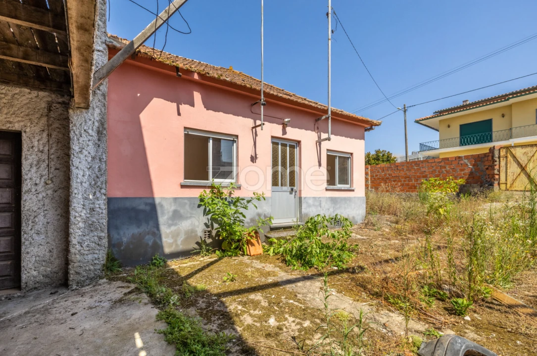 Moradia T2 para Venda em Marrazes e Barosa Foto 2