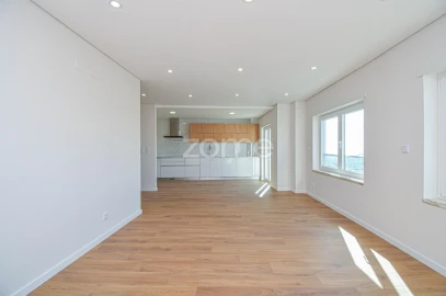 Apartamento T2 para Venda em Vialonga