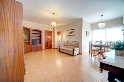 Apartamento T1 para Venda em Alcabideche