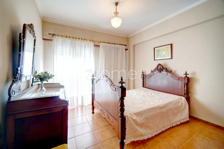 Apartamento T1 para Venda em Alcabideche Foto 11