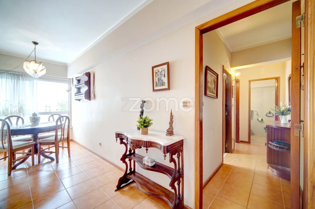 Apartamento T1 para Venda em Alcabideche Foto 8