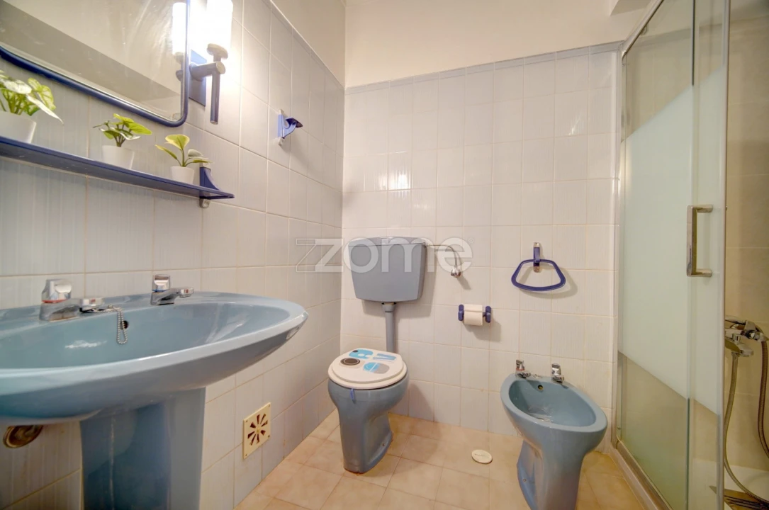 Apartamento T1 para Venda em Alcabideche Foto 14