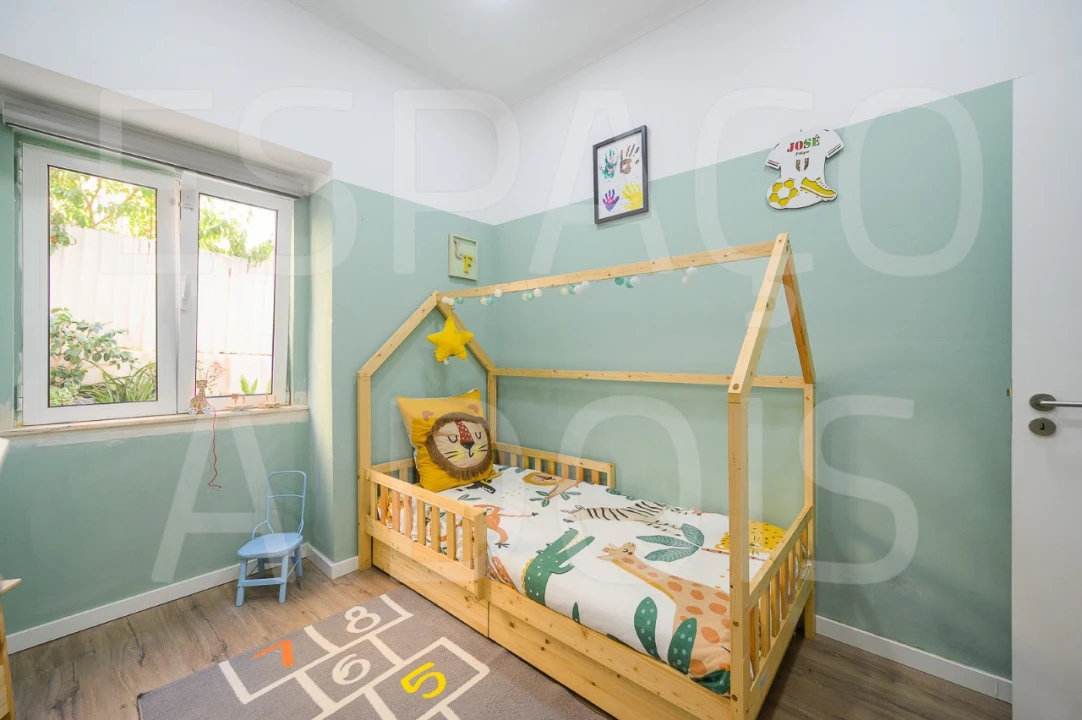 Apartamento T3 para Venda em Venteira Foto 52