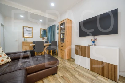 Apartamento T3 para Venda em Venteira