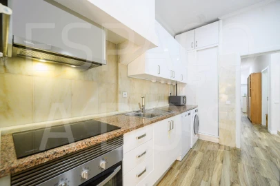 Apartamento T3 para Venda em Venteira