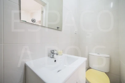 Apartamento T3 para Venda em Venteira