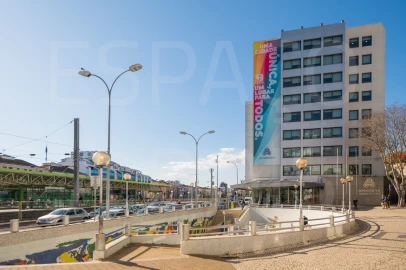 Apartamento T3 para Venda em Venteira