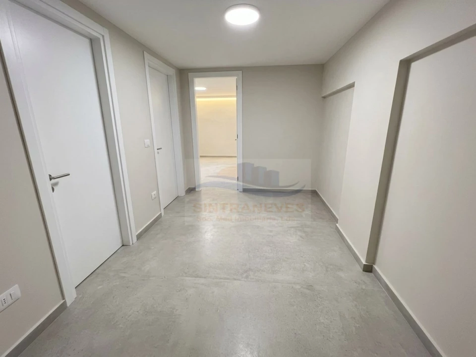 Apartamento T2 para Venda em Odivelas Foto 1