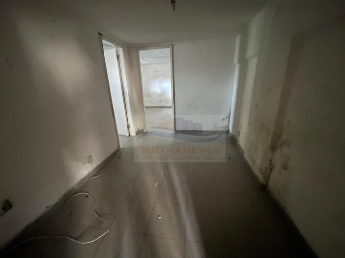 Apartamento T2 para Venda em Odivelas Foto 4