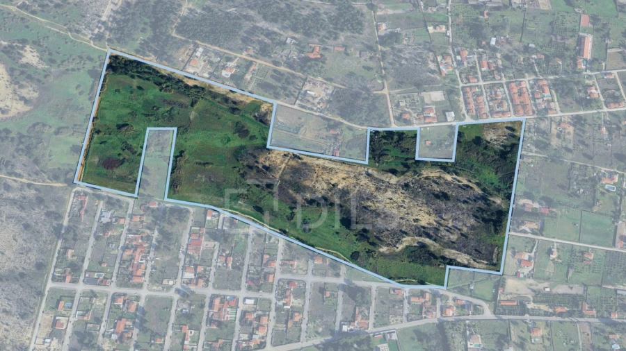 Terreno para Venda em Azeitão (São Lourenço e São Simão)