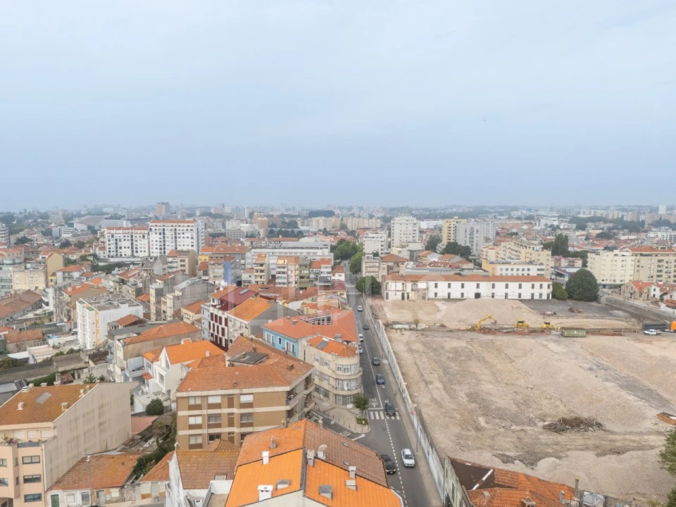 Loja para Arrendamento em Cedofeita, Santo Ildefonso, Sé, Miragaia, São Nicolau e Vitória Foto 49