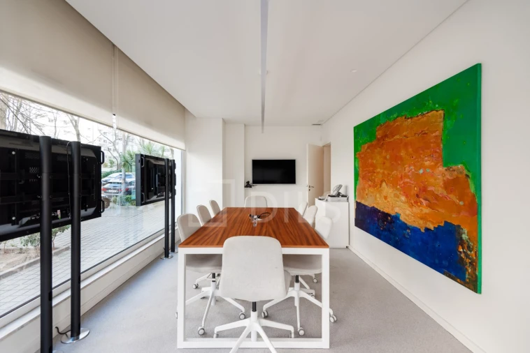 Loja para Arrendamento em Aldoar, Foz do Douro e Nevogilde Foto 8