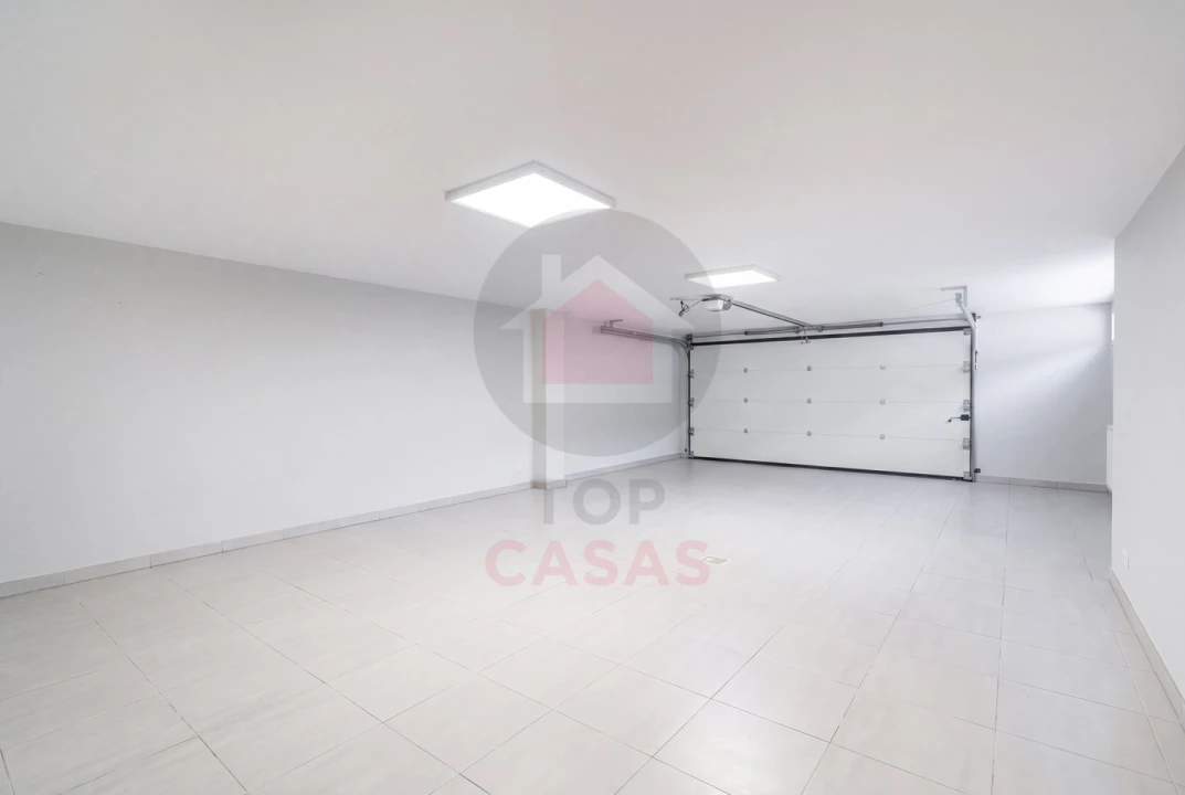 Moradia T4 para Venda em Nadadouro Foto 55