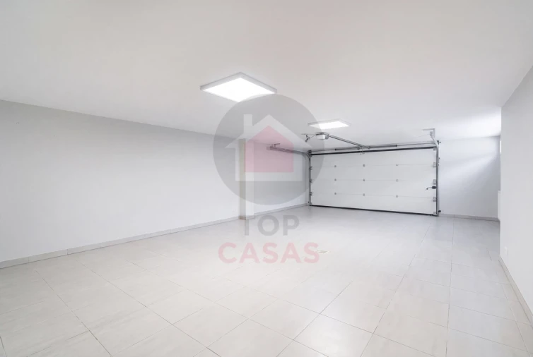 Moradia T4 para Venda em Nadadouro Foto 55