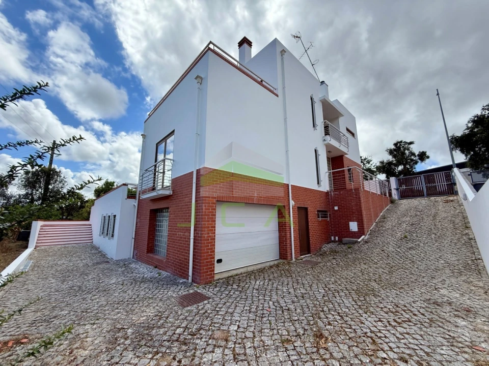 Moradia T6 para Arrendamento em Leiria, Pousos, Barreira e Cortes Foto 7