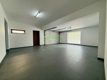Moradia T6 para Arrendamento em Leiria, Pousos, Barreira e Cortes