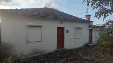 Moradia T2 para Venda em Paderne