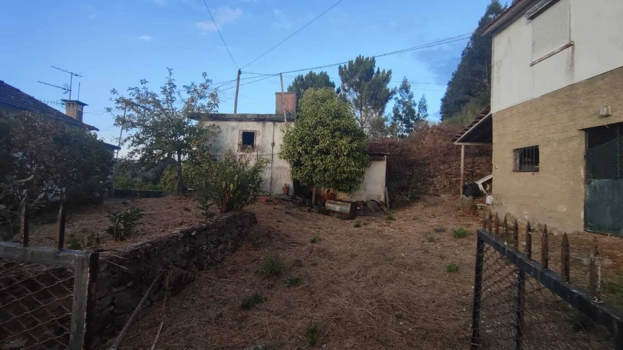 Moradia T2 para Venda em Paderne Foto 3