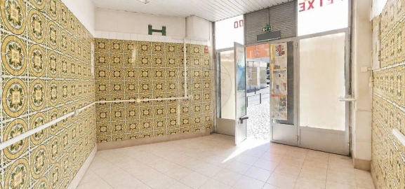 Loja para Arrendamento em Penha de França