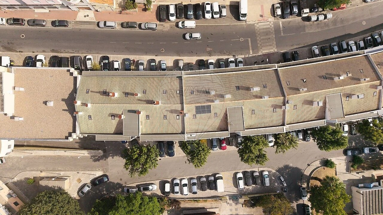 Apartamento T1 para Venda em Sacavém e Prior Velho Foto 23
