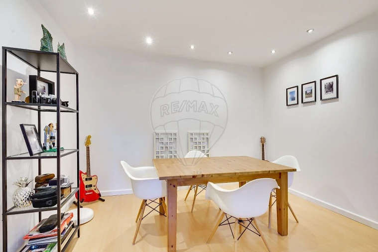 Apartamento T3 para Venda em Massamá e Monte Abraão Foto 4