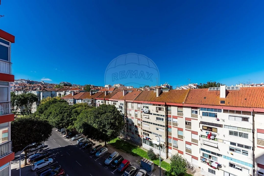 Apartamento T2 para Venda em Venteira Foto 17