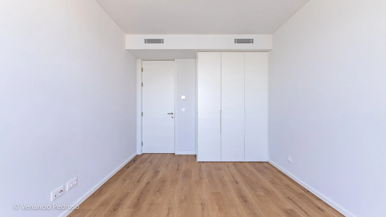 Apartamento T3 para Venda em Santa Iria de Azoia, São João da Talha e Bobadela Foto 24